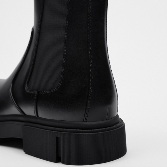 ZARA MEN THICK SOLED CHELSEA BOOTS SZ 10 or EU 43 - Picture 4 of 8